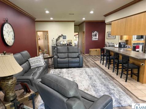 13079 Meadow Creek Drive Searles MN 56073