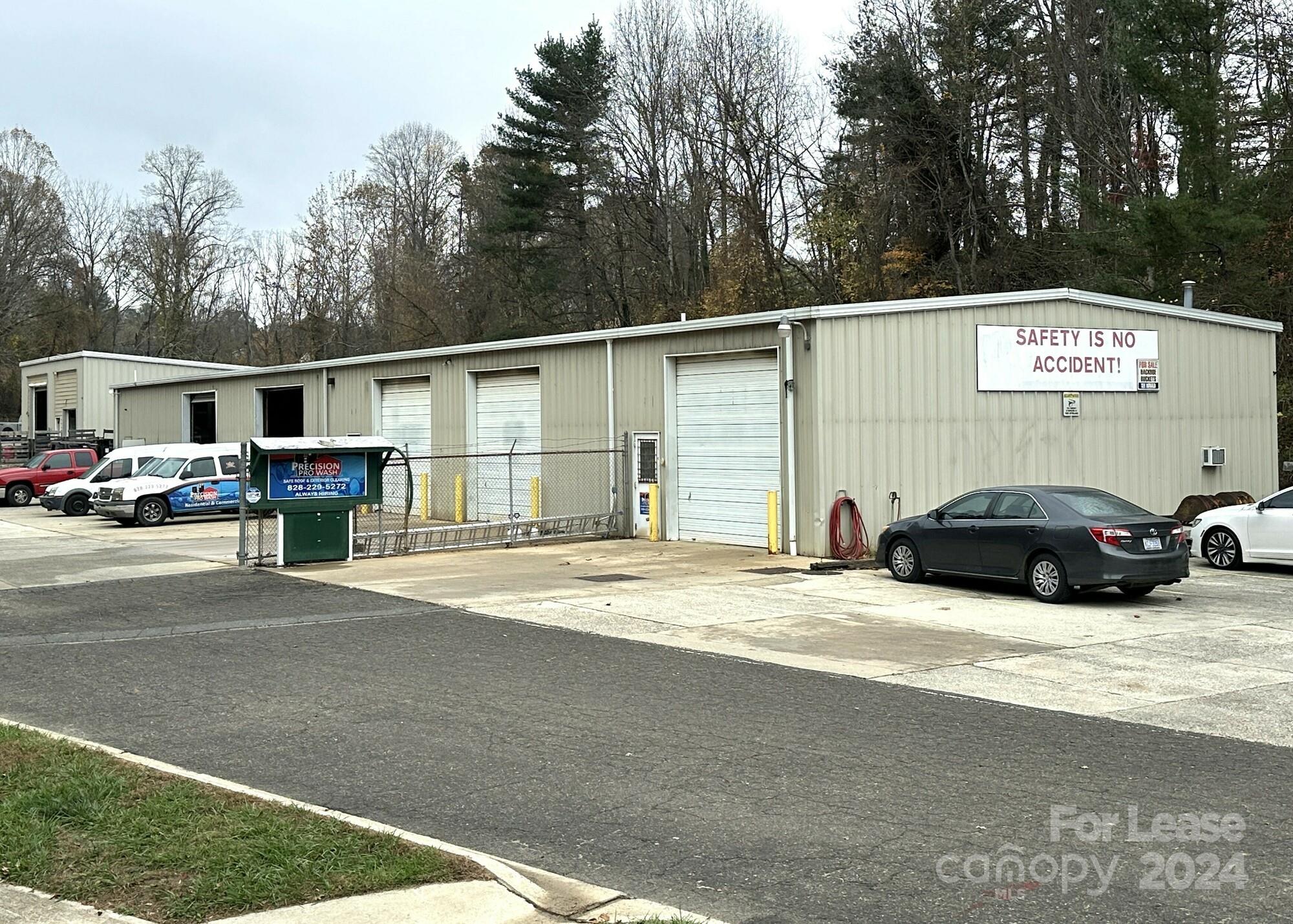 92 Crayton Road Asheville NC 28803