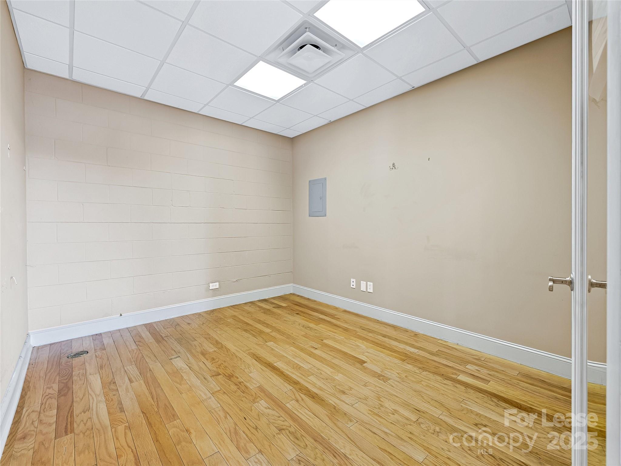 373 Biltmore Avenue Asheville NC 28801