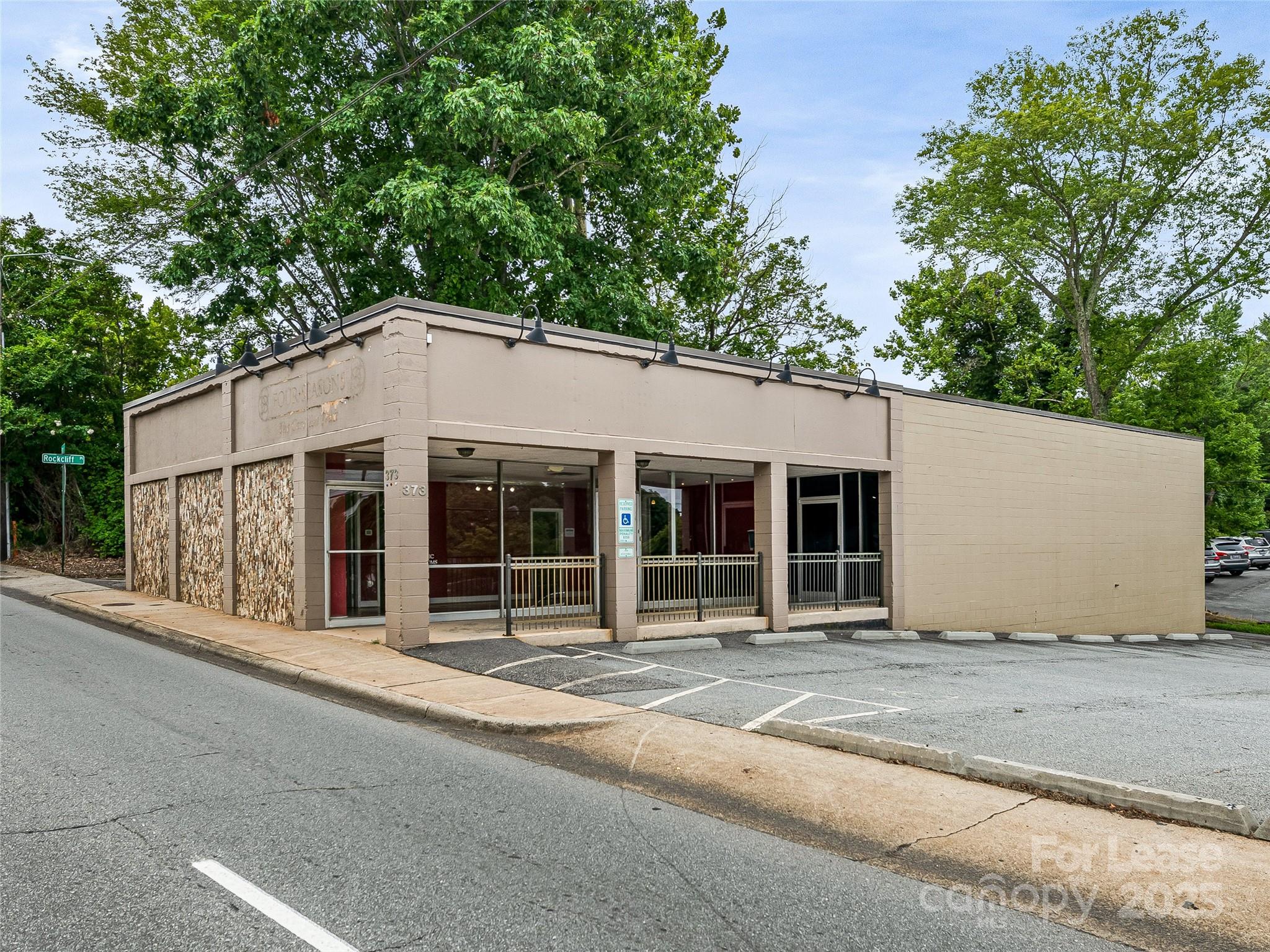 373 Biltmore Avenue Asheville NC 28801