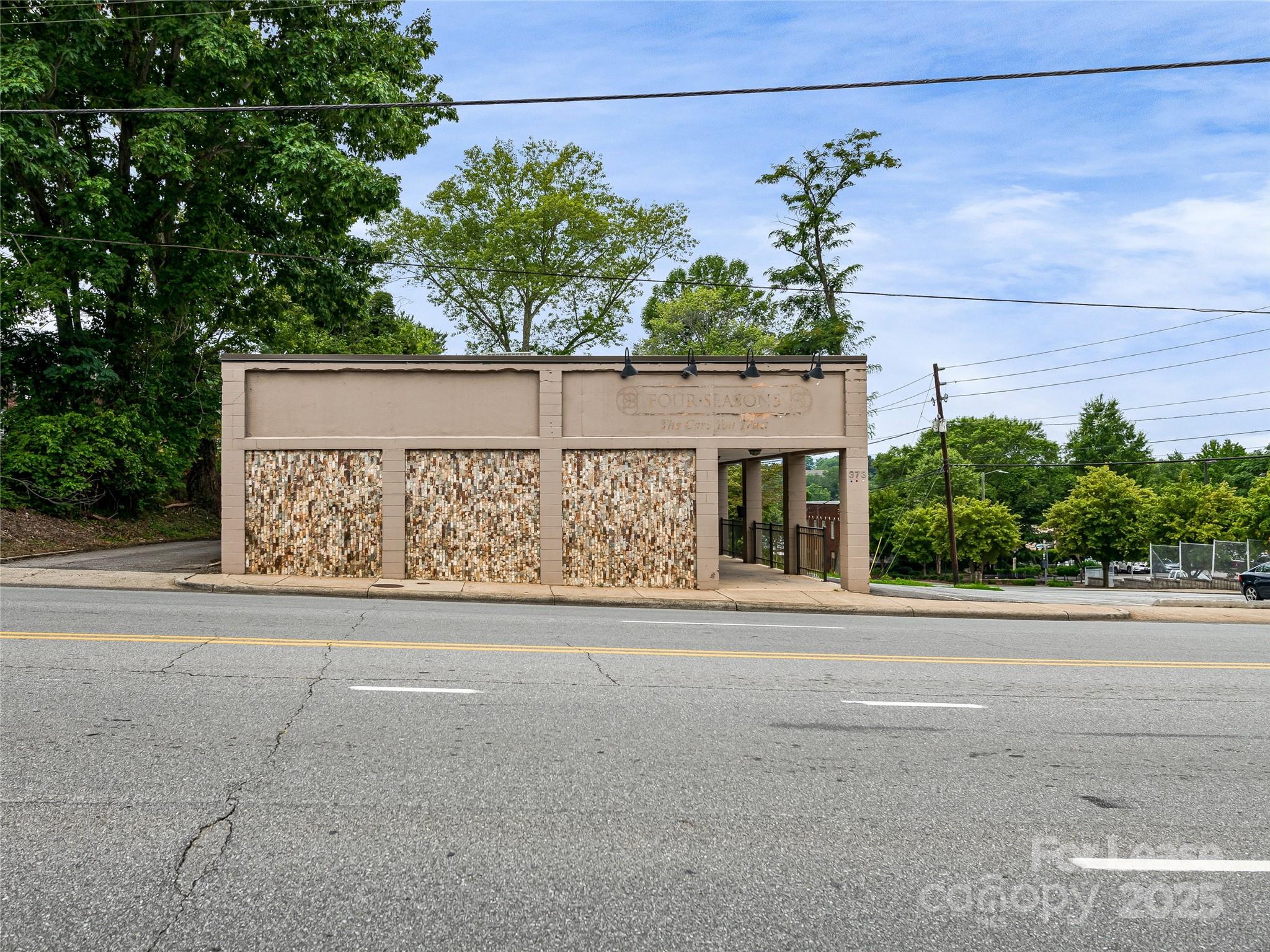 373 Biltmore Avenue Asheville NC 28801