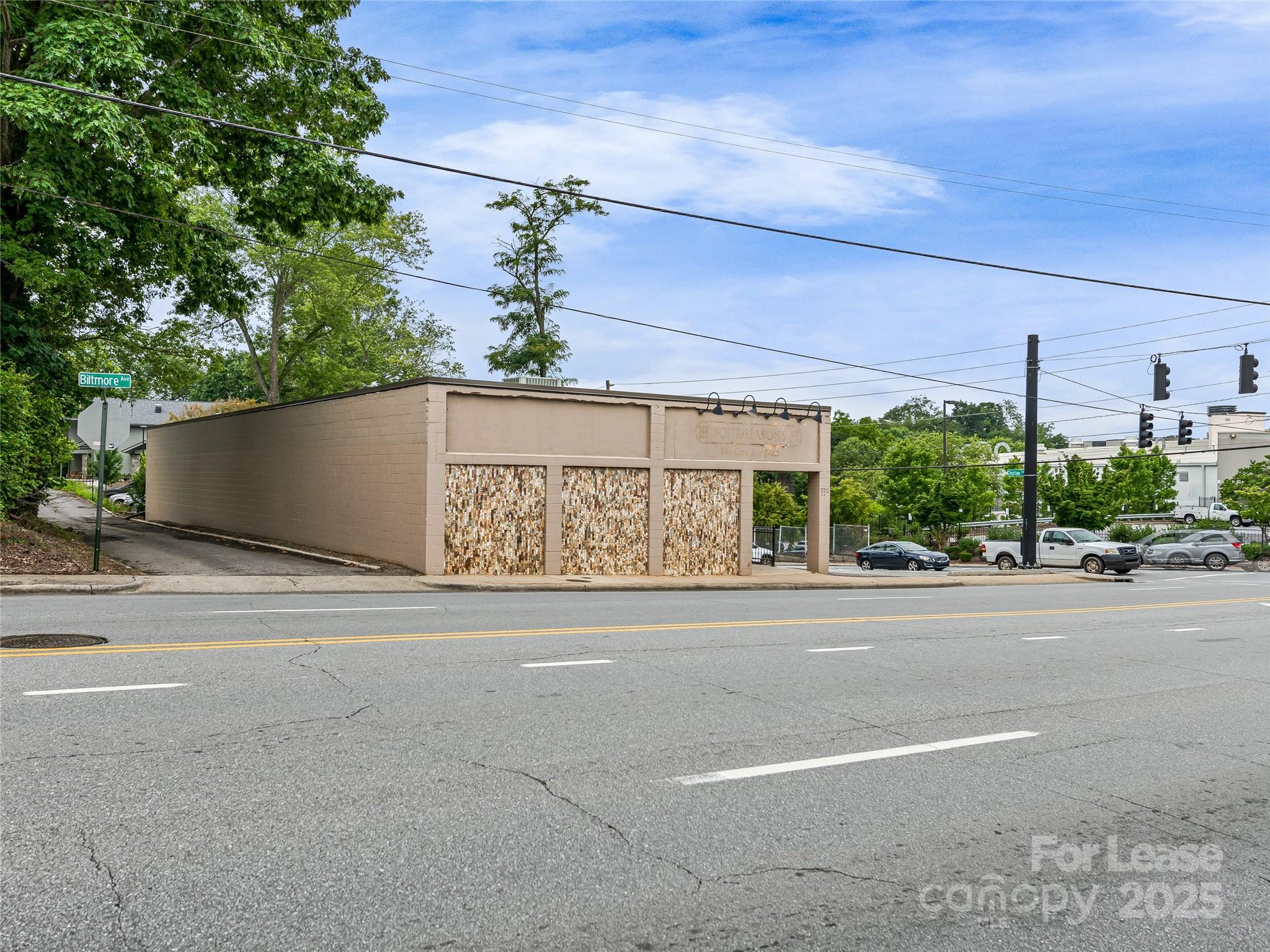 373 Biltmore Avenue Asheville NC 28801