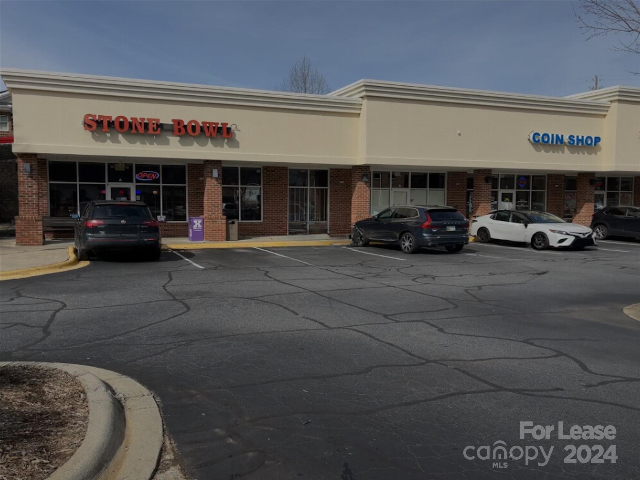 1987 Hendersonville Road Asheville NC 28803