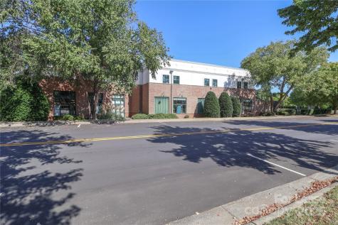 19441 North Cove Road Cornelius NC 28031