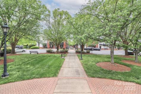 19441 North Cove Road Cornelius NC 28031