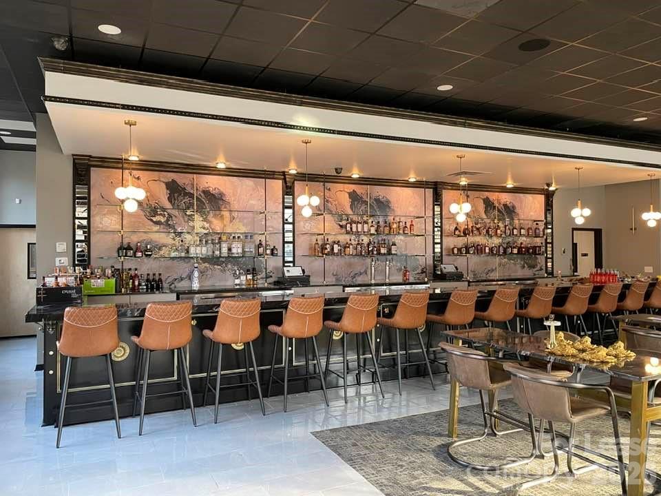 190 W Main Avenue Gastonia NC 28052
