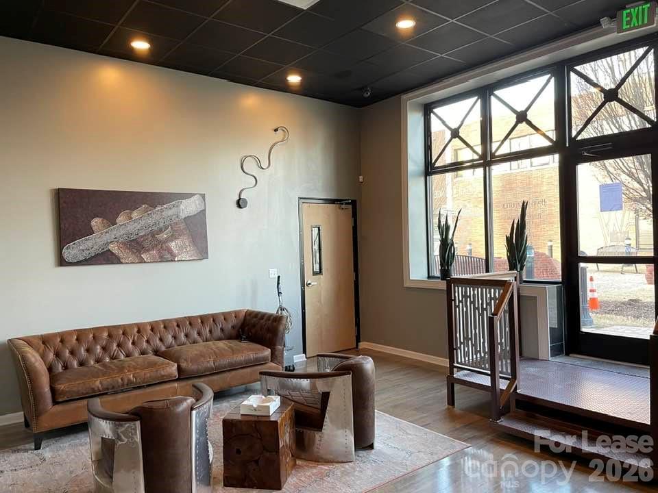 190 W Main Avenue Gastonia NC 28052