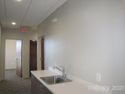 415 E Woodlawn Road Charlotte NC 28209