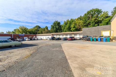 203 Old Charlotte Road Albemarle NC 28001