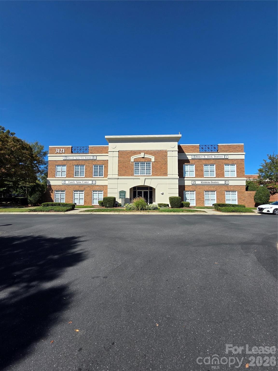 3121 Springbank Lane Charlotte NC 28226