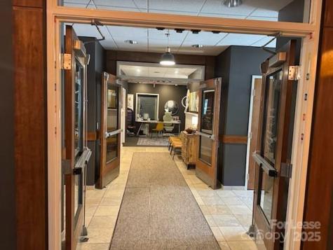 1985 Hendersonville Road Asheville NC 28803