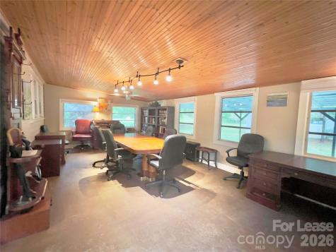 1965 Mecklenburg Highway Mooresville NC 28115