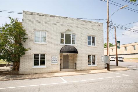 214 Main Avenue Drive Taylorsville NC 28681