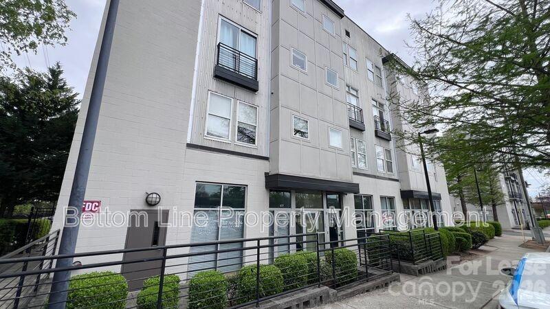621 Mcninch Street Charlotte NC 28208