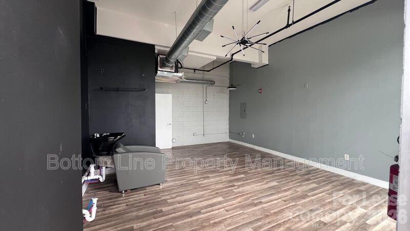 621 Mcninch Street Charlotte NC 28208