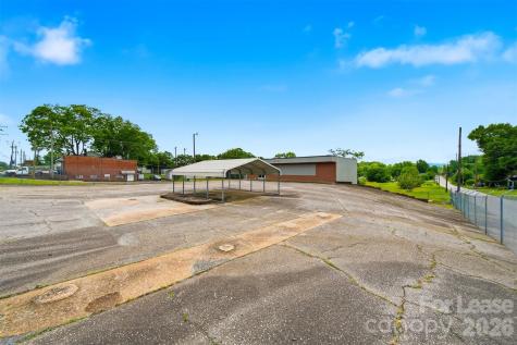 2553 1st Avenue SW Hickory NC 28602