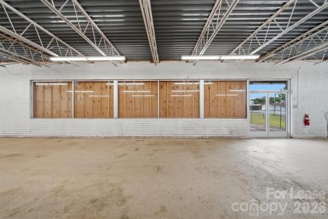 2553 1st Avenue SW Hickory NC 28602