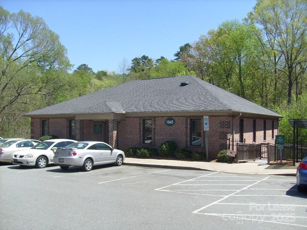1945 J N Pease Place Charlotte NC 28262