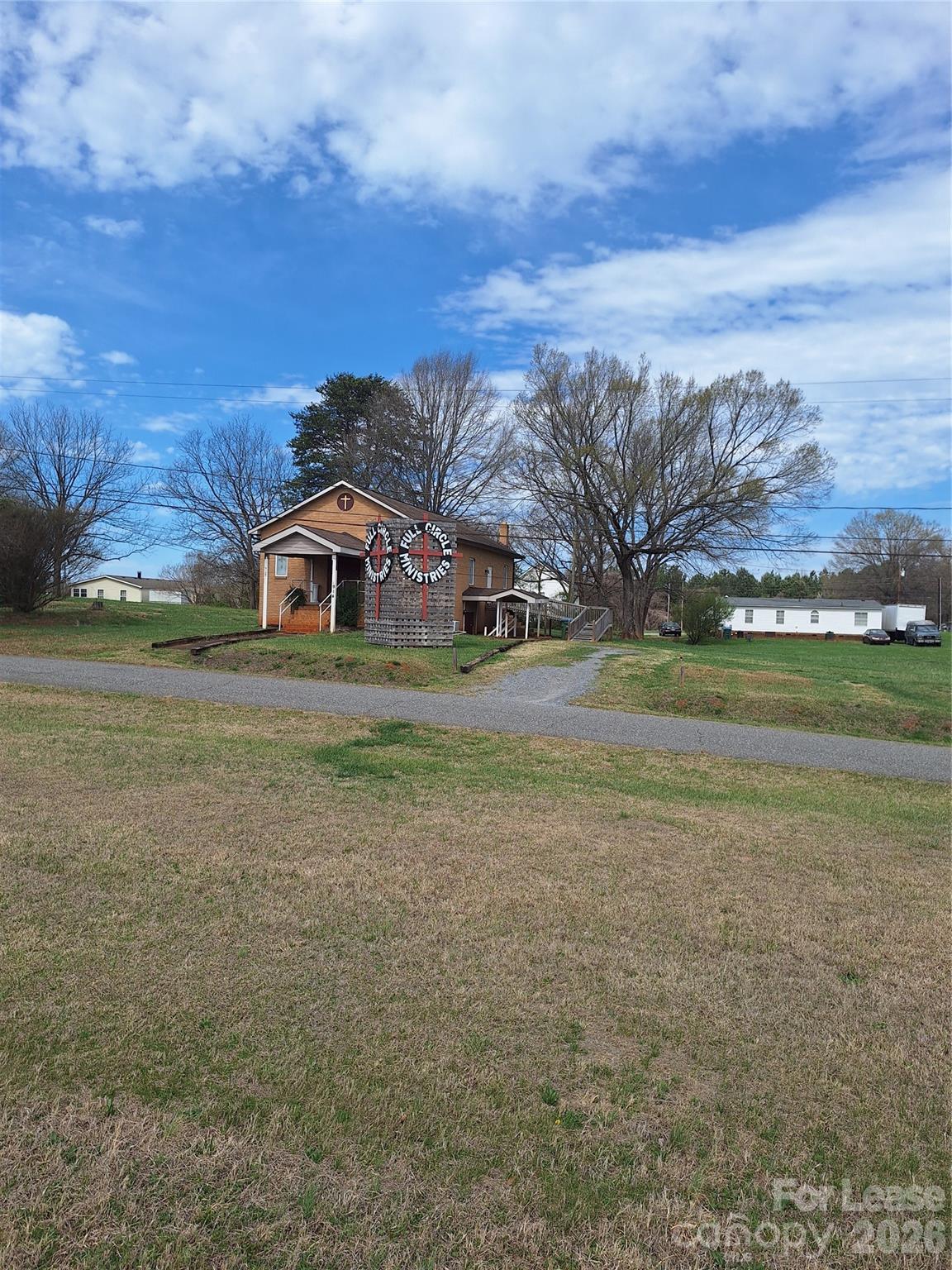 914 W Carolina Avenue Bessemer City NC 28016