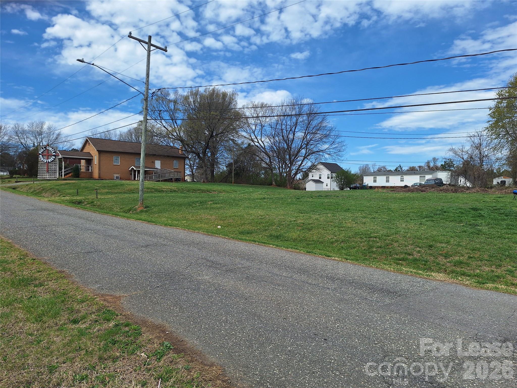 914 W Carolina Avenue Bessemer City NC 28016