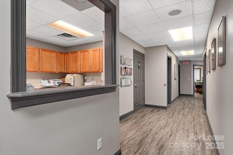 120 Chadwick Square Court Hendersonville NC 28739