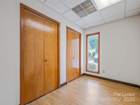 6 Brooklet Street Asheville NC 28801