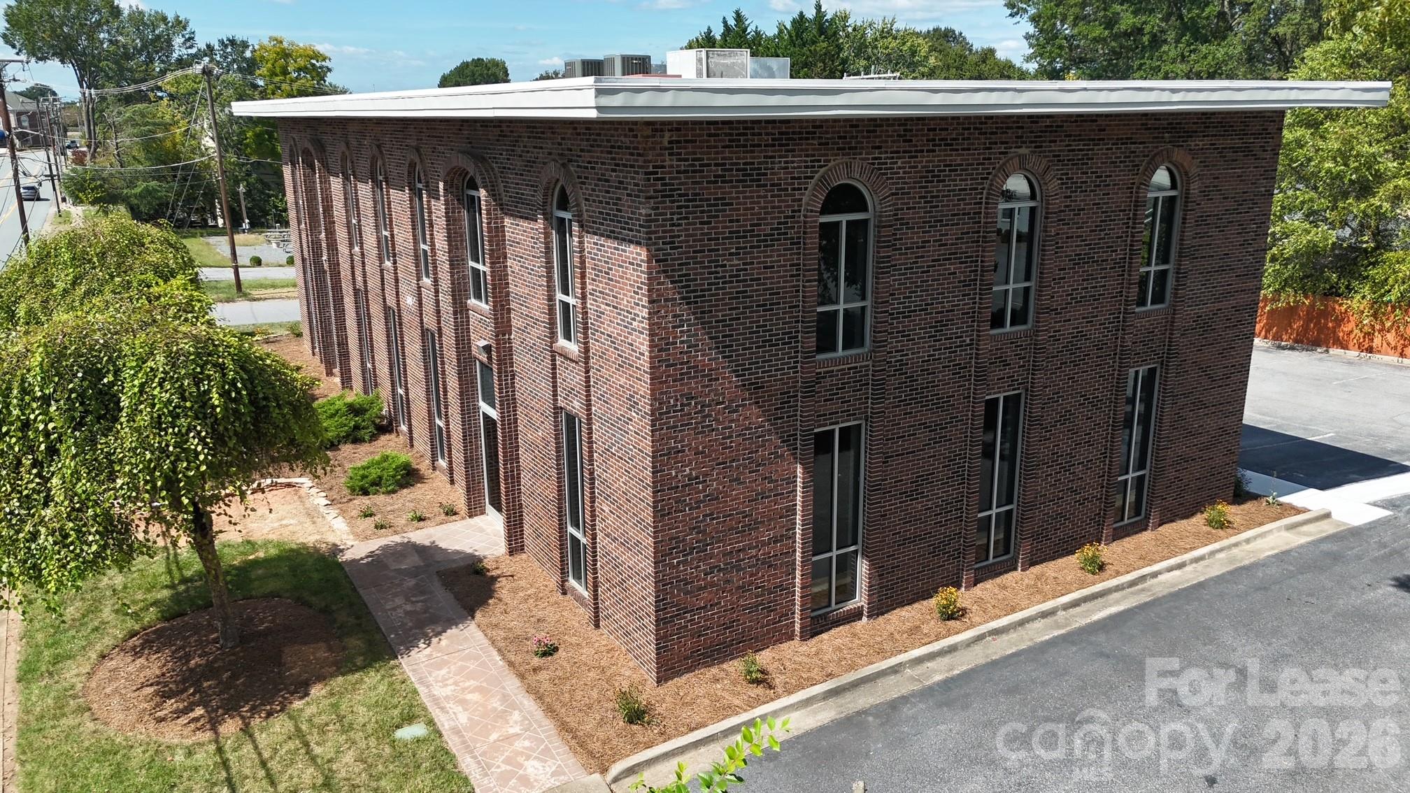 375 10th Avenue Drive NE Hickory NC 28601