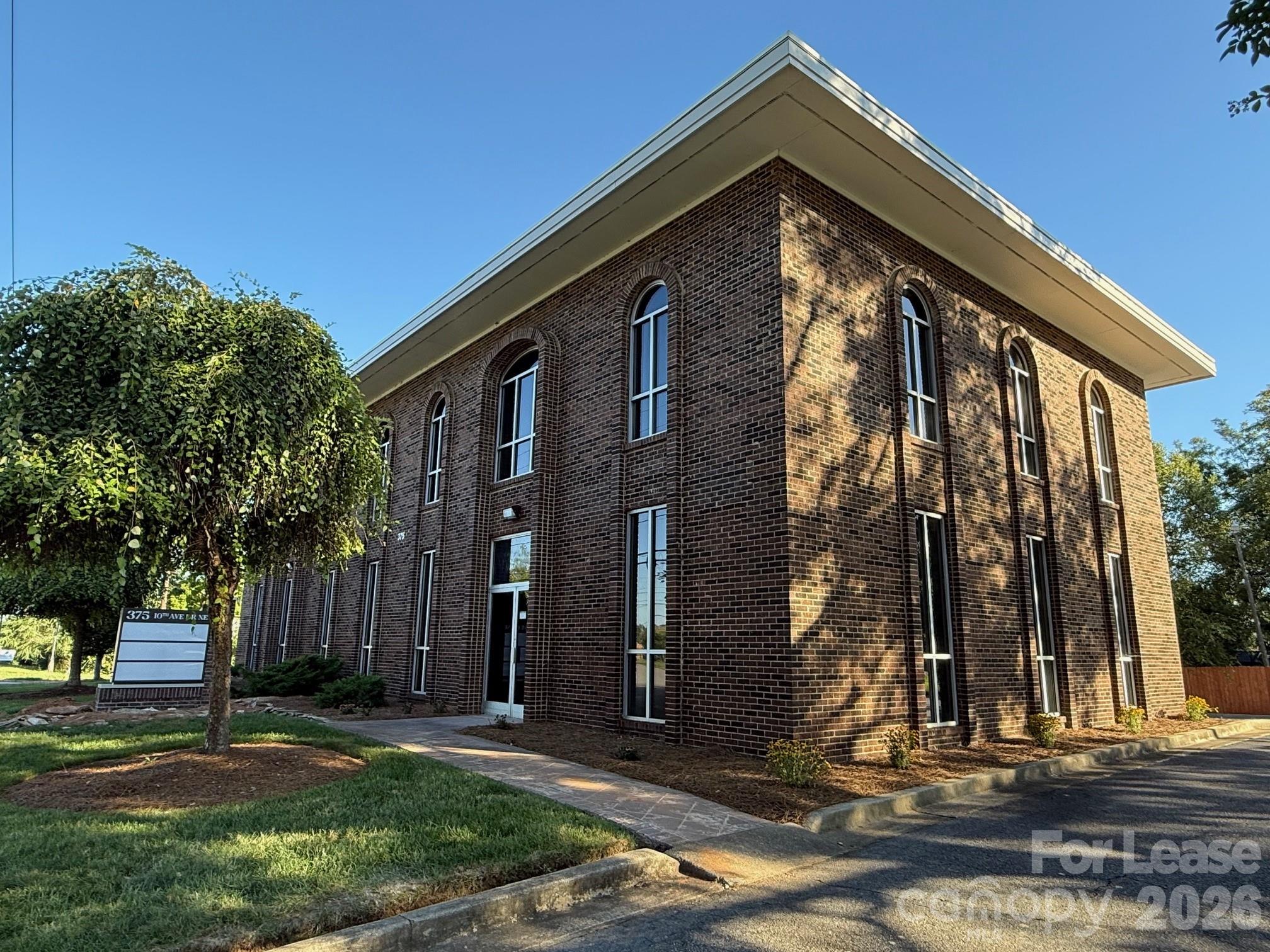 375 10th Avenue Drive NE Hickory NC 28601