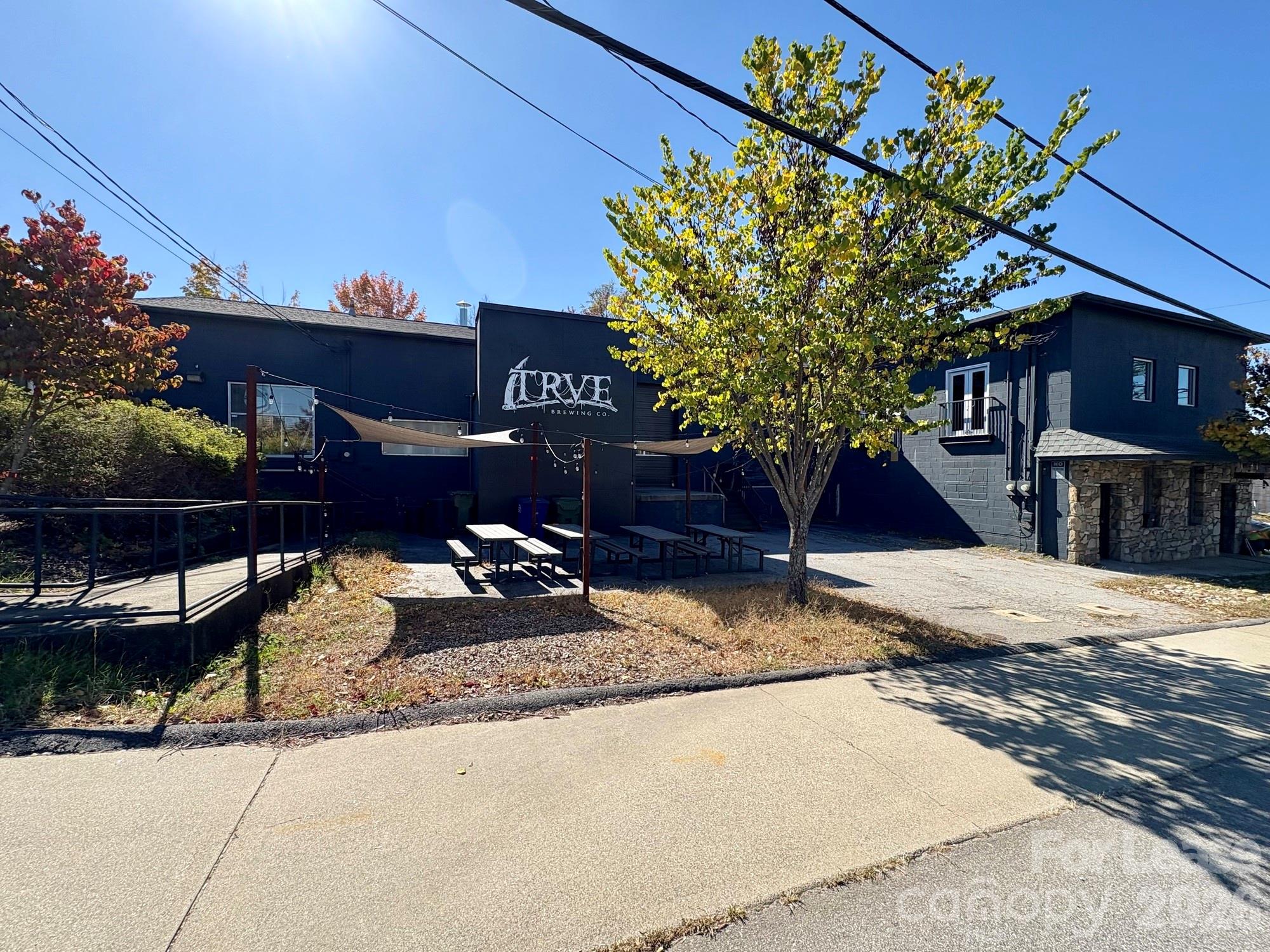 255 Short Coxe Avenue Asheville NC 28801