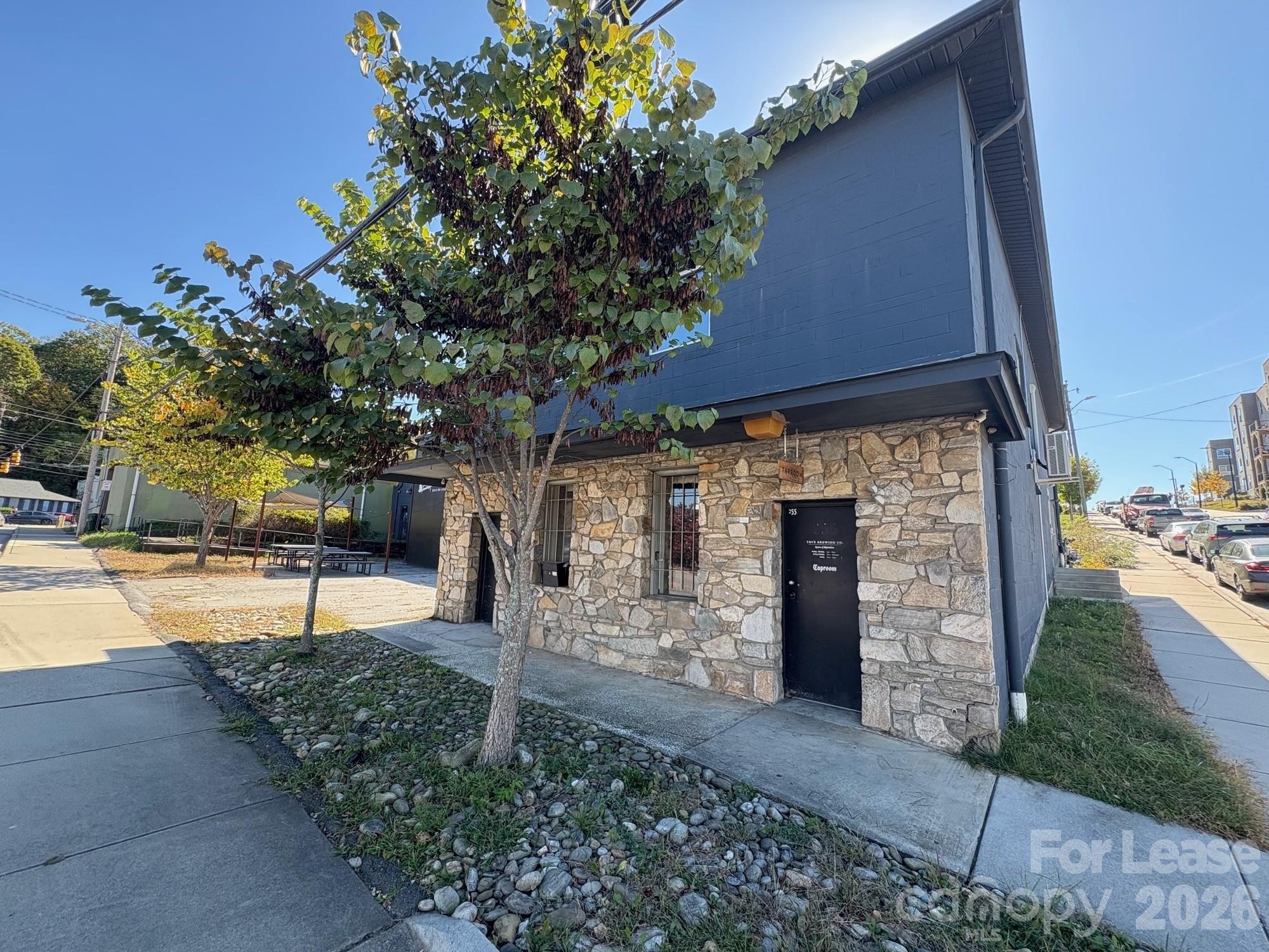 255 Short Coxe Avenue Asheville NC 28801