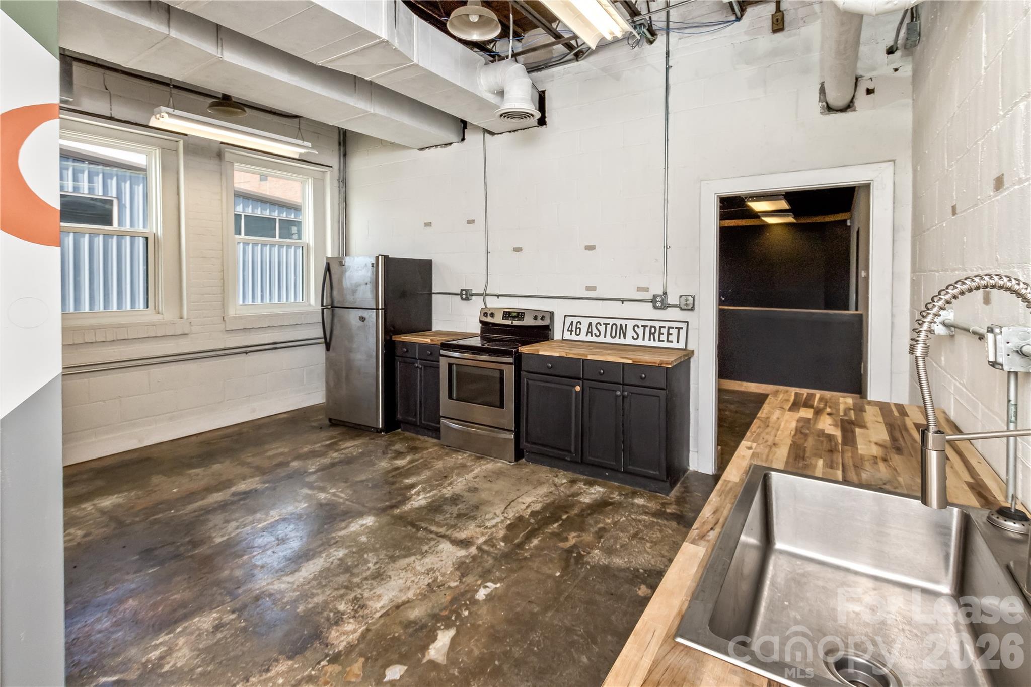 46 Aston Street Asheville NC 28801