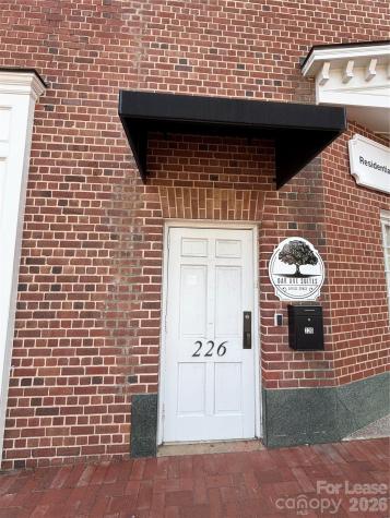 226 Oak Avenue Kannapolis NC 28081