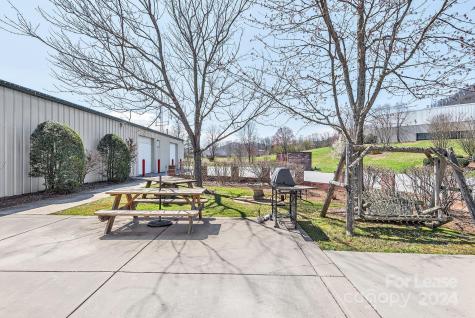 2 Trident Drive Arden NC 28704