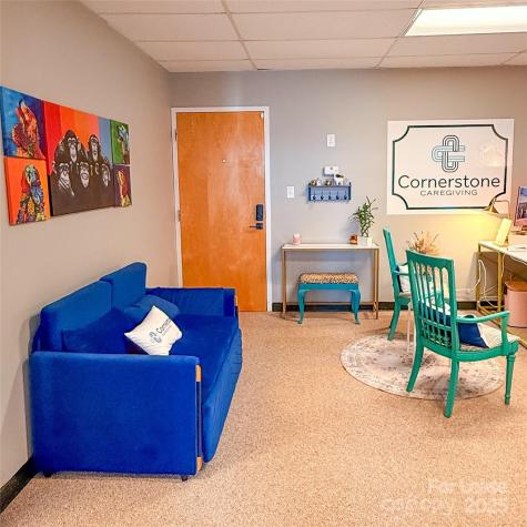 246 Union Square Hickory NC 28601