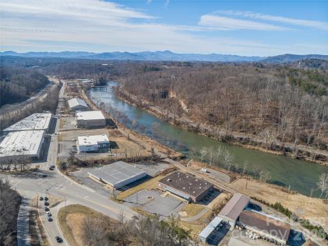 840 Riverside Drive Asheville NC 28804