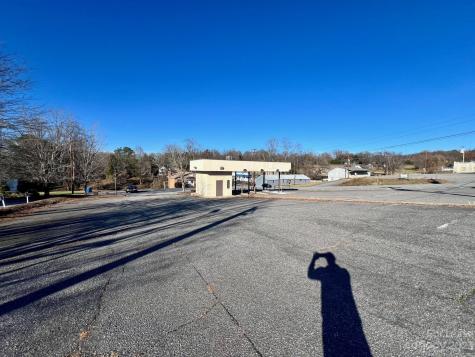 15 W Main Avenue Taylorsville NC 28681