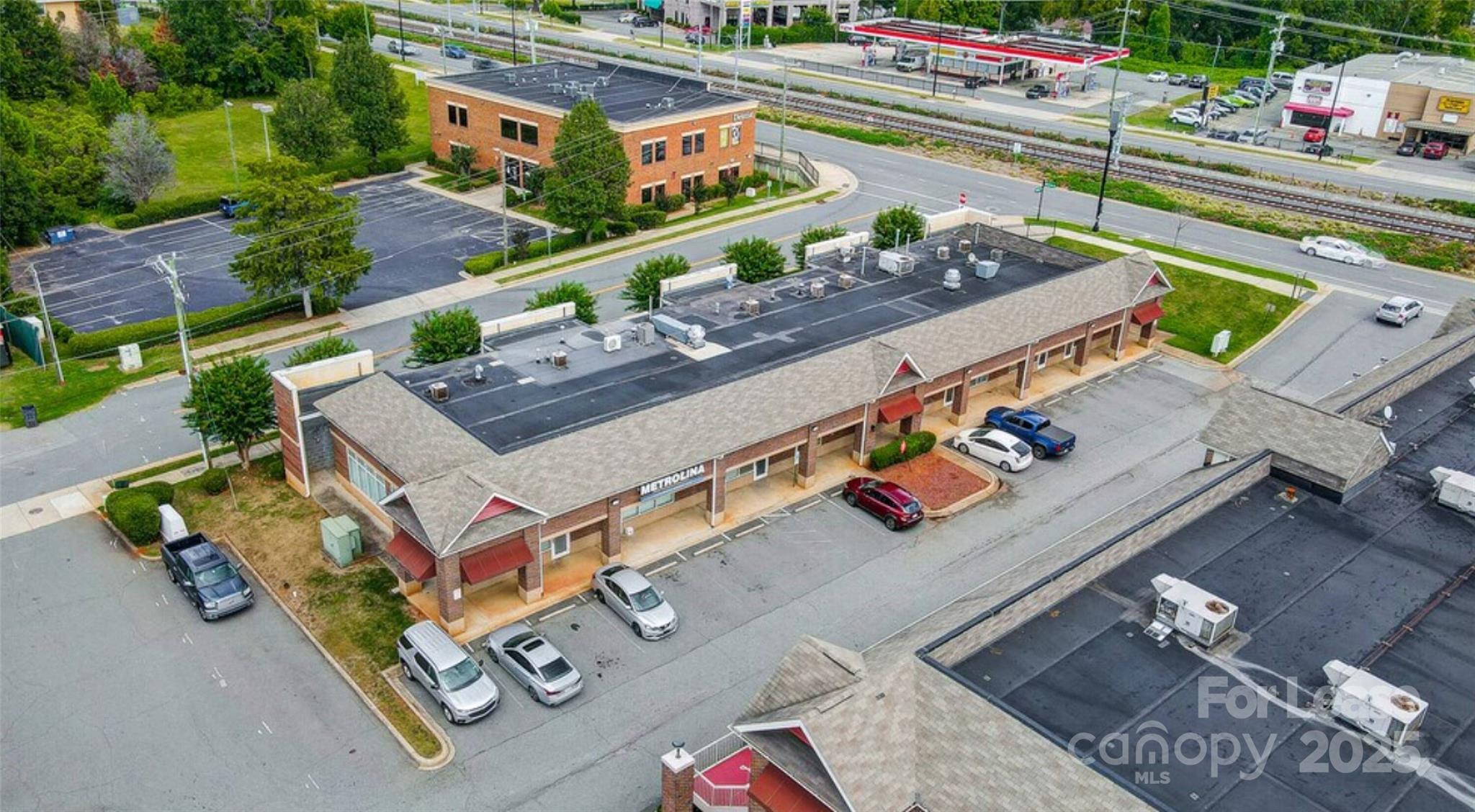 7925 N Tryon Street Charlotte NC 28262