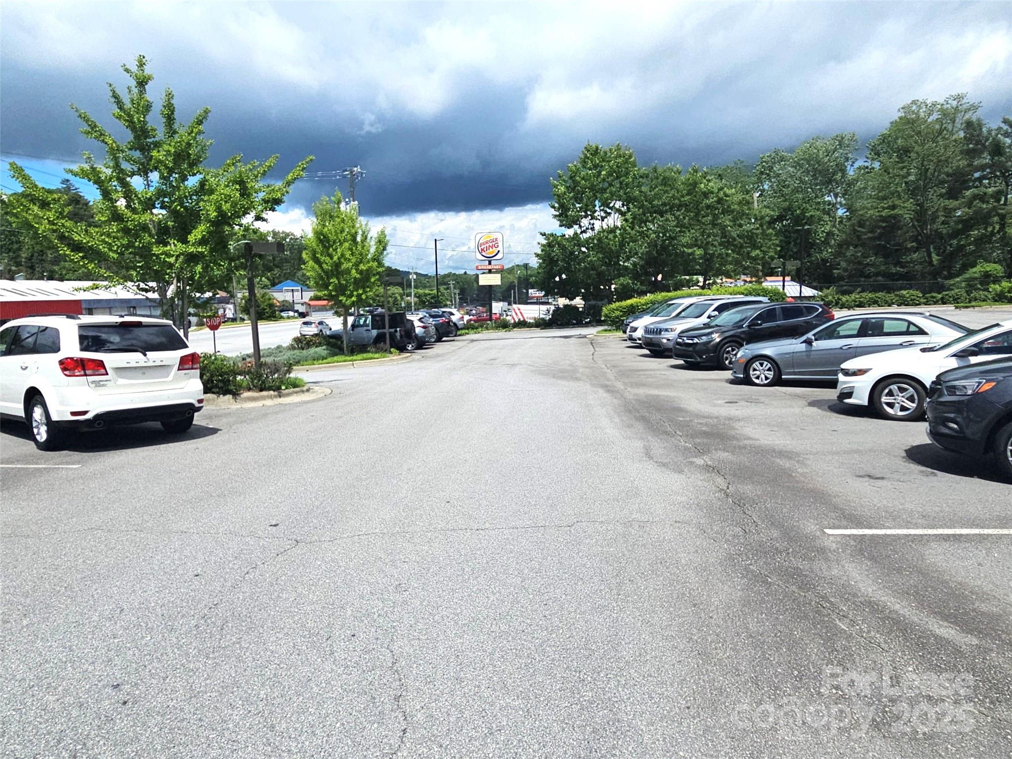 1216 Asheville Highway Hendersonville NC 28791