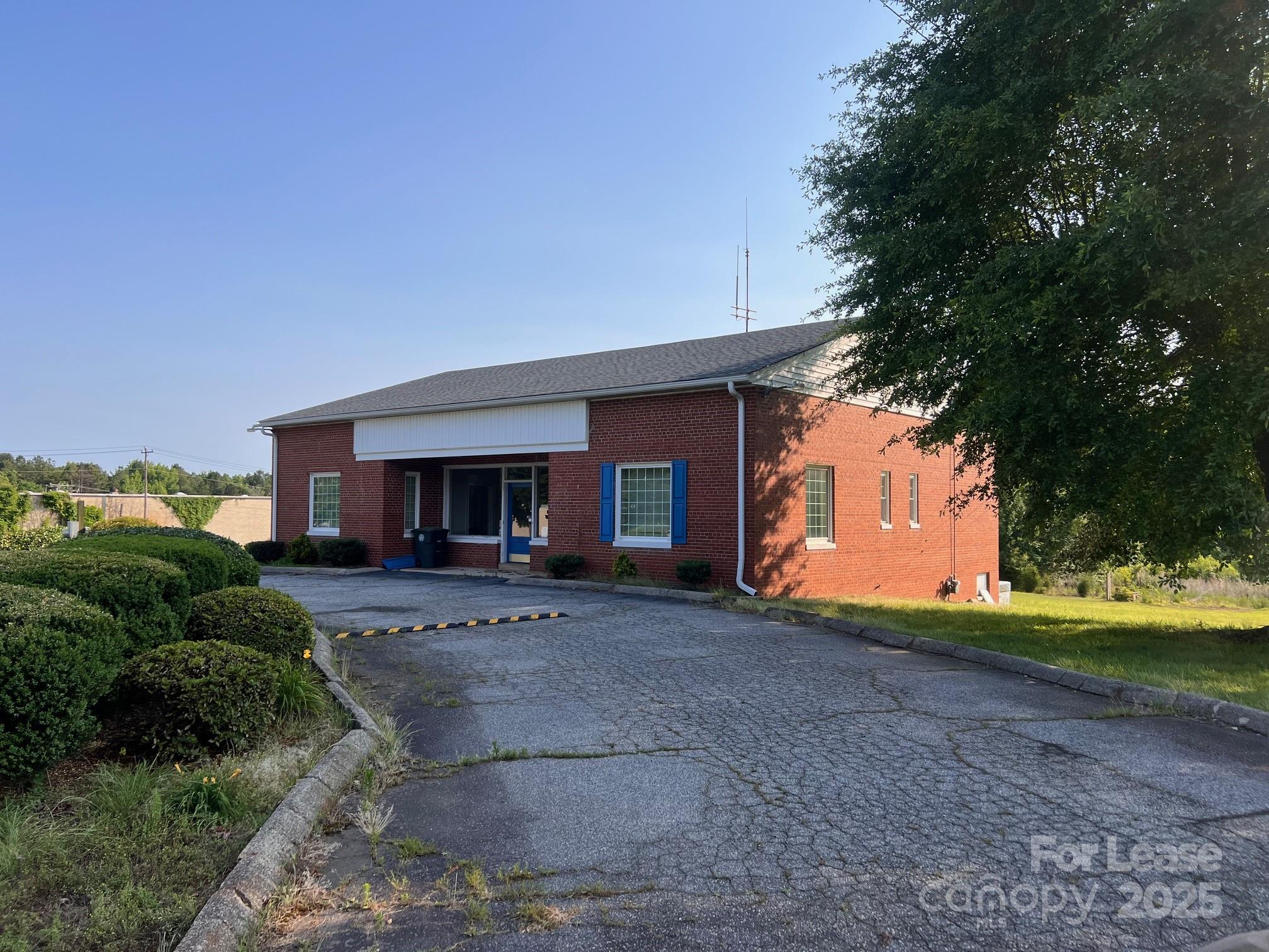 1525 W Jake Alexander Boulevard Salisbury NC 28147