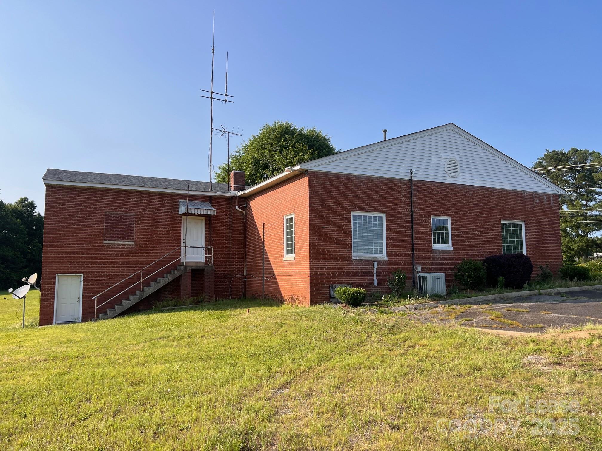1525 W Jake Alexander Boulevard Salisbury NC 28147