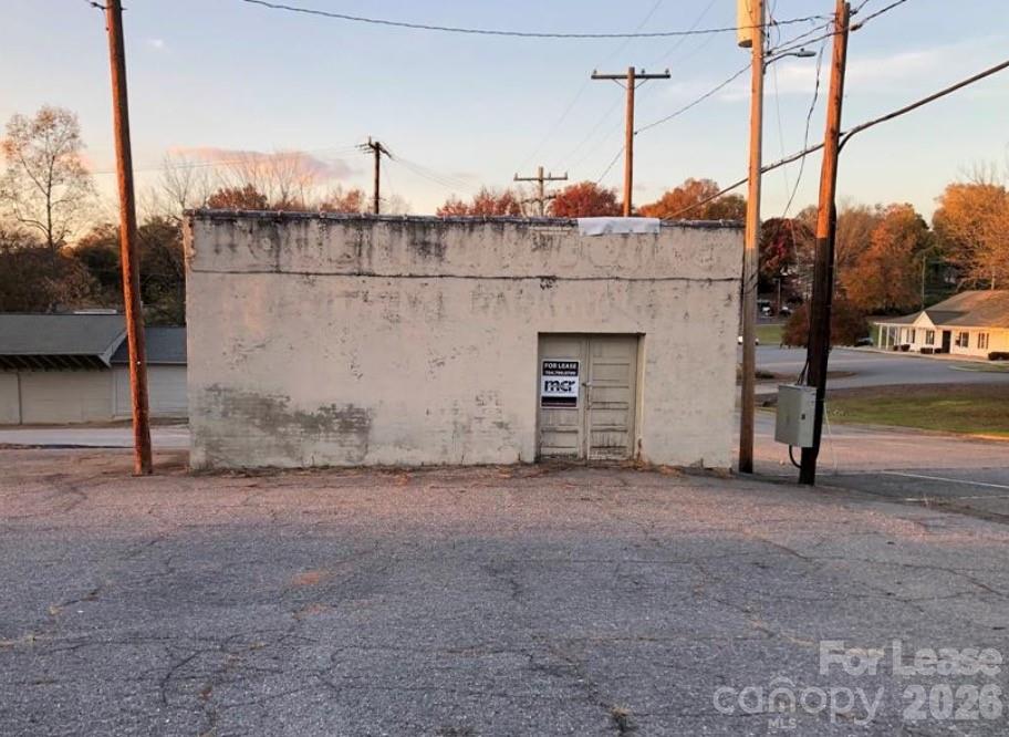 180 Town Alley Taylorsville NC 28681
