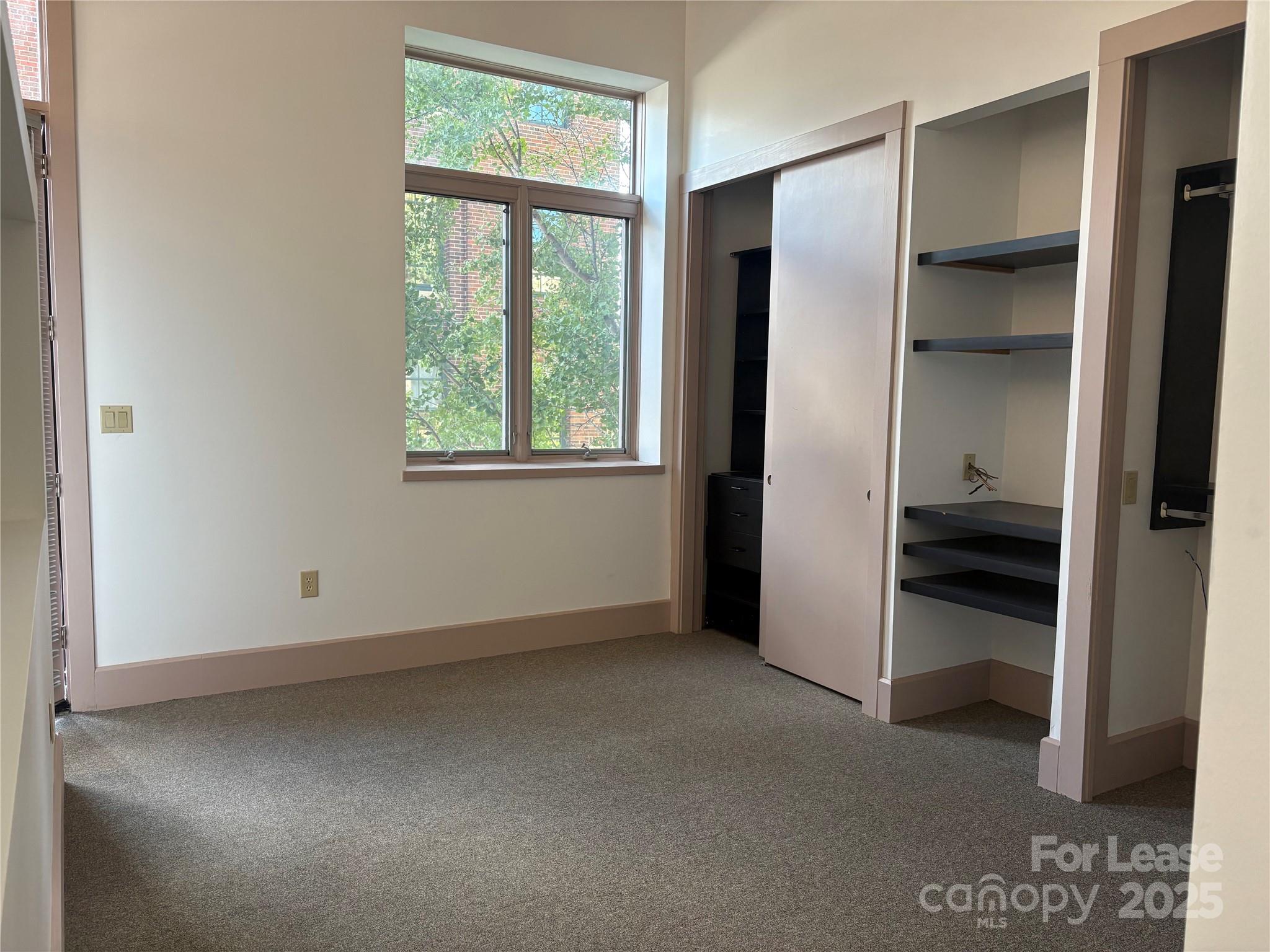 38 1/2 Battery Park Avenue Asheville NC 28801