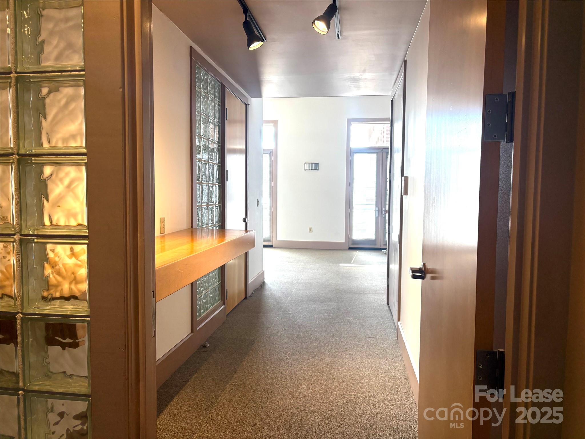 38 1/2 Battery Park Avenue Asheville NC 28801