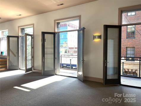 38 1/2 Battery Park Avenue Asheville NC 28801