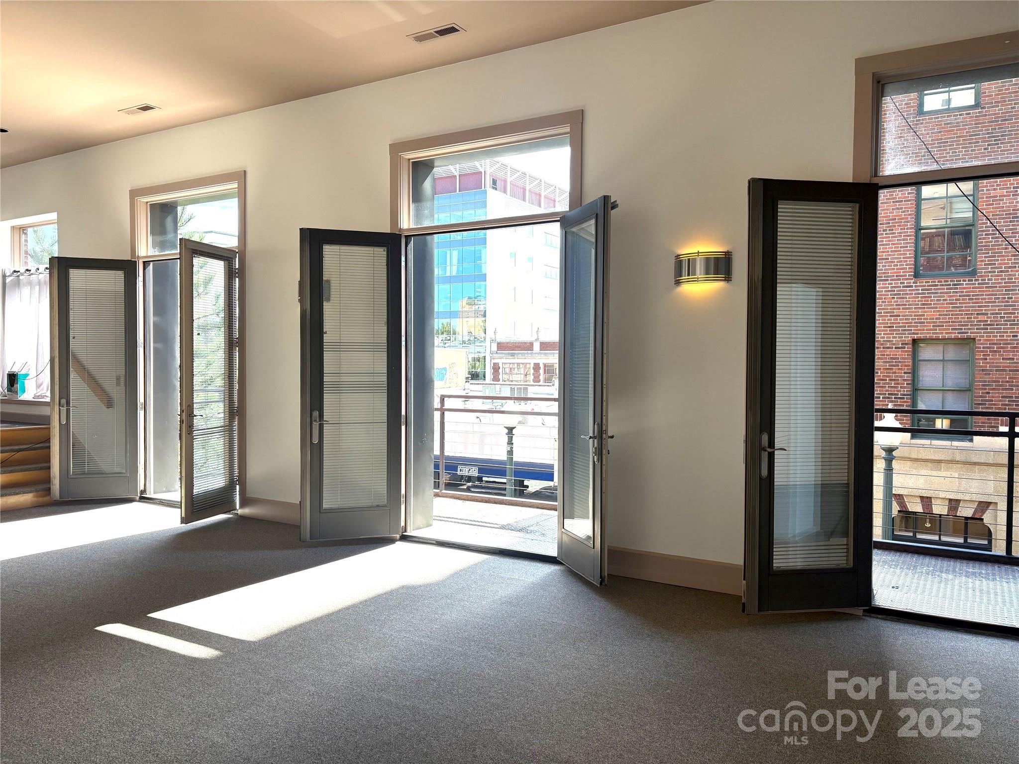 38 1/2 Battery Park Avenue Asheville NC 28801