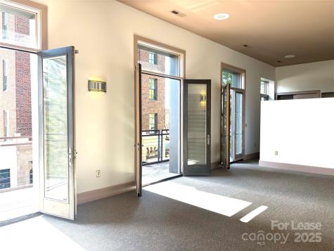 38 1/2 Battery Park Avenue Asheville NC 28801