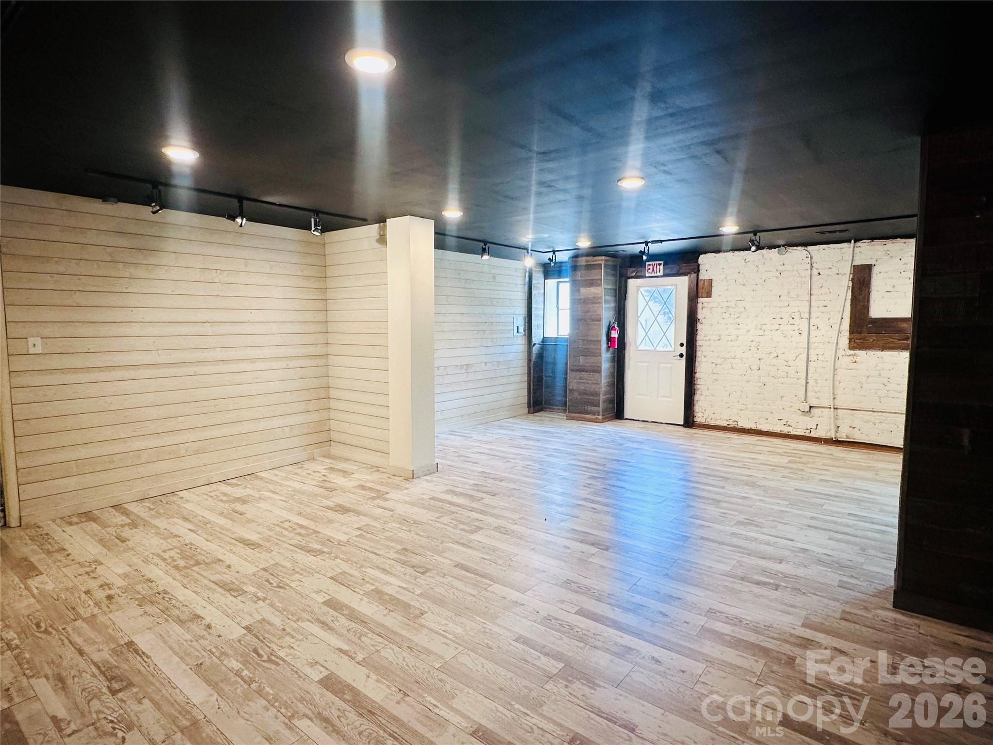 103 N College Avenue Newton NC 28658