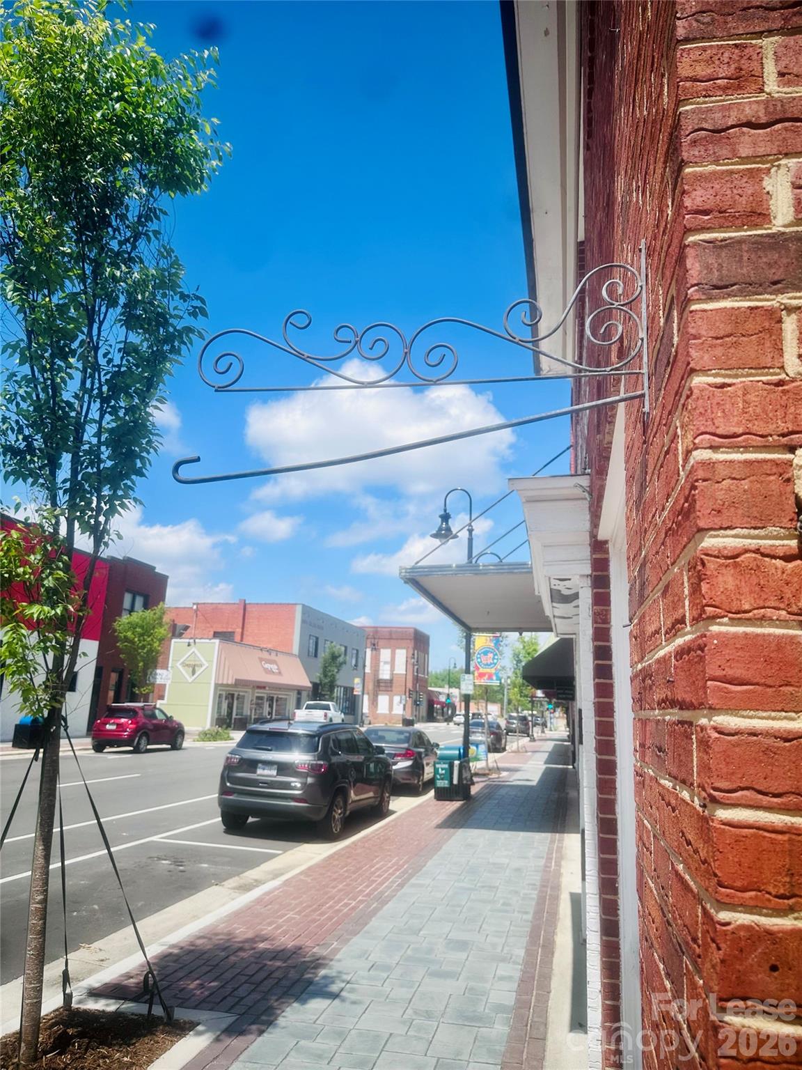 103 N College Avenue Newton NC 28658