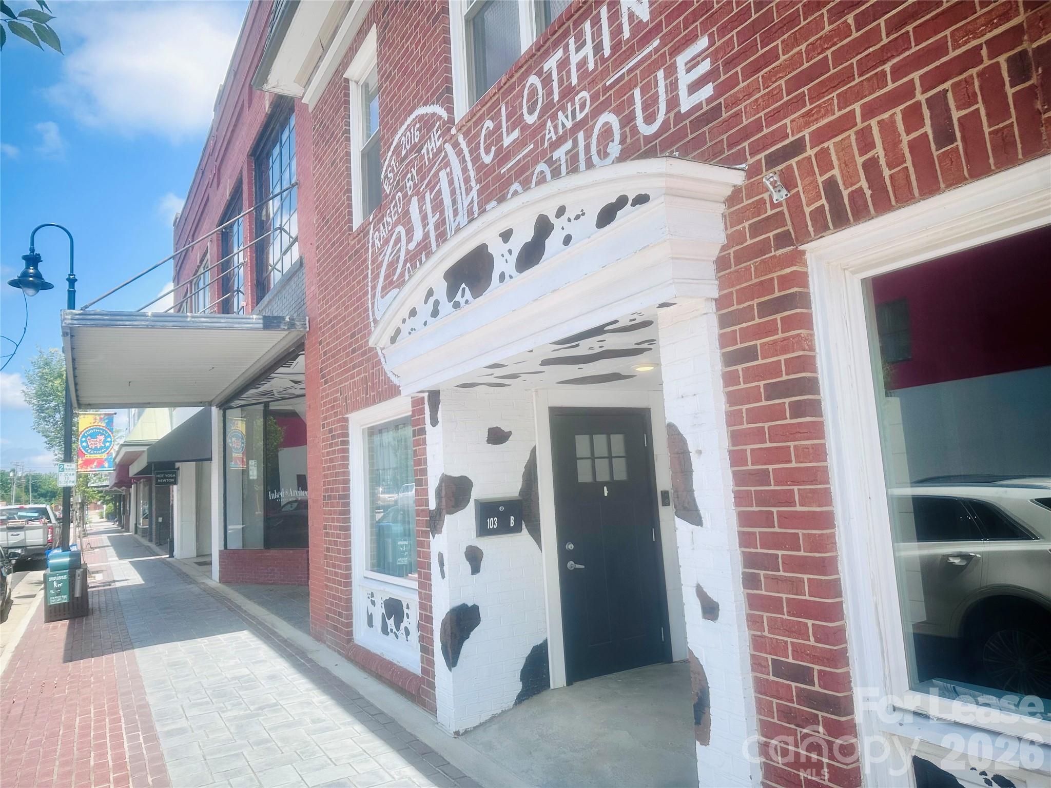 103 N College Avenue Newton NC 28658