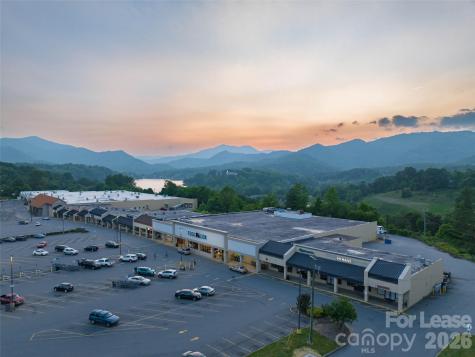 183 Paragon Parkway Clyde NC 28721